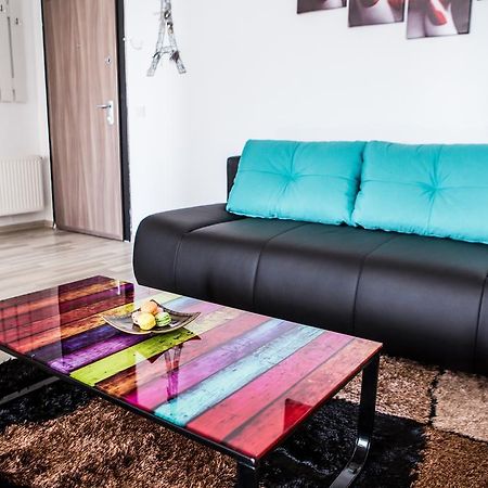 Oasis By The Sea - Summerland Apartment Mamaia Luaran gambar
