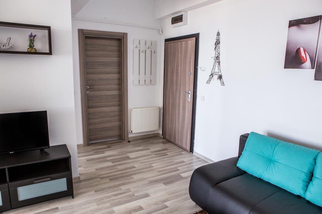 Oasis By The Sea - Summerland Apartment Mamaia Luaran gambar